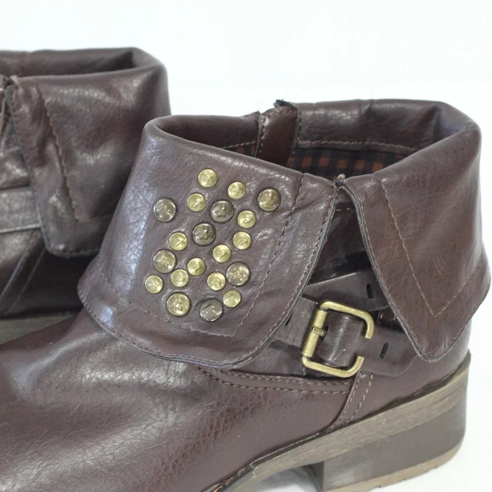 Baretraps Brown Boots sz 9 Women Moto Booties faux leather Shoes